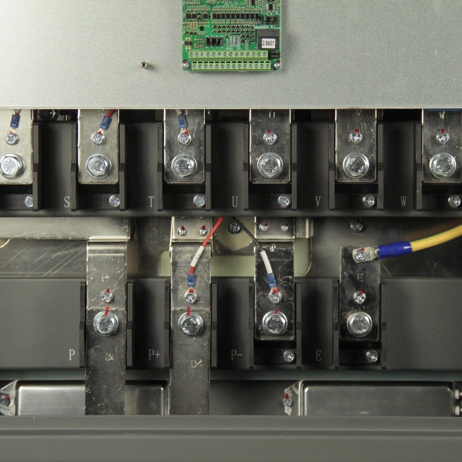 ESQ-760-4T3150G/3550P 315/355кВт, 380В ESQ-760-4T3150G/3550P 315/355кВт, 380В